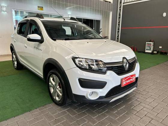RENAULT SANDERO 1.6 STEPWAY 8V FLEX 4P AUTOMATIZADO RENAULT SANDERO 1.6 STEPWAY 8V FLEX 4P AUTOMATIZADO